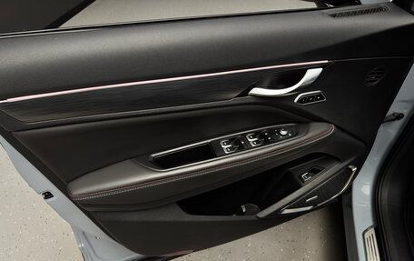 Geely Tugella FY11, 2023 год, 3 100 000 рублей, 12 фотография