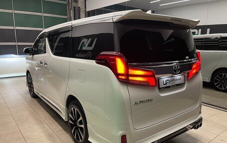 Toyota Alphard III, 2019 год, 4 190 000 рублей, 4 фотография