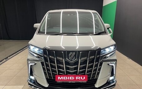 Toyota Alphard III, 2019 год, 4 190 000 рублей, 2 фотография