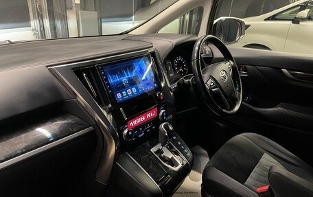 Toyota Alphard III, 2019 год, 4 190 000 рублей, 14 фотография