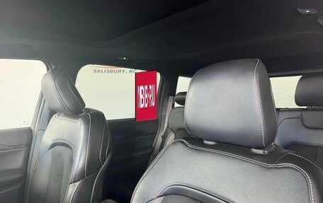 Jeep Grand Cherokee, 2023 год, 10 392 510 рублей, 5 фотография