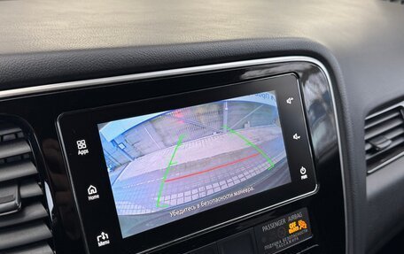 Mitsubishi Outlander III рестайлинг 3, 2018 год, 2 345 000 рублей, 7 фотография