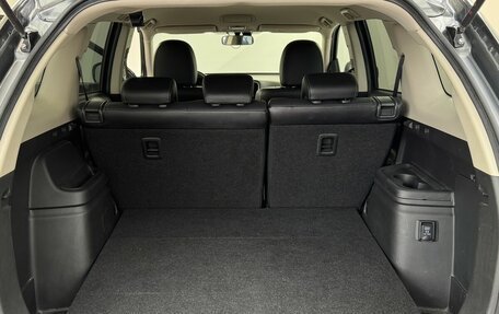 Mitsubishi Outlander III рестайлинг 3, 2018 год, 2 345 000 рублей, 16 фотография