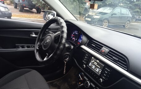 KIA Rio IV, 2017 год, 1 100 000 рублей, 6 фотография