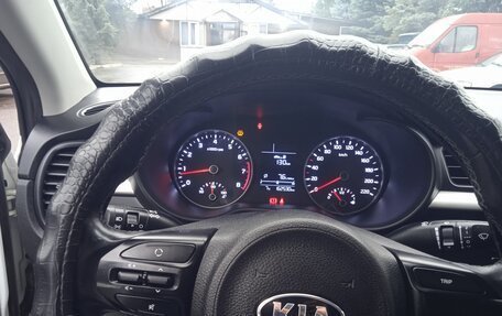 KIA Rio IV, 2017 год, 1 100 000 рублей, 10 фотография