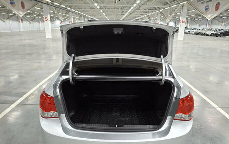 Chevrolet Cruze II, 2011 год, 650 000 рублей, 10 фотография