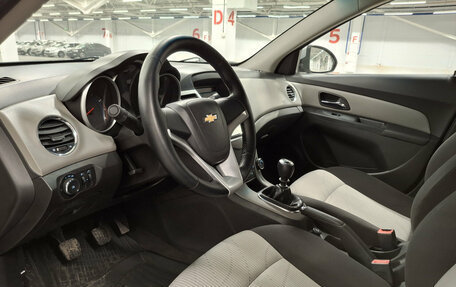 Chevrolet Cruze II, 2011 год, 650 000 рублей, 16 фотография