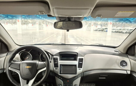Chevrolet Cruze II, 2011 год, 650 000 рублей, 14 фотография