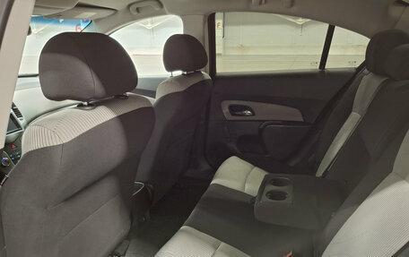 Chevrolet Cruze II, 2011 год, 650 000 рублей, 12 фотография