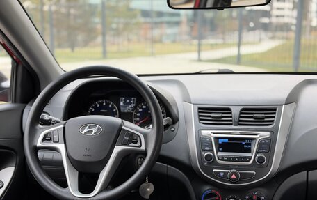 Hyundai Solaris II рестайлинг, 2014 год, 1 149 000 рублей, 37 фотография