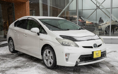 Toyota Prius, 2012 год, 1 335 000 рублей, 4 фотография