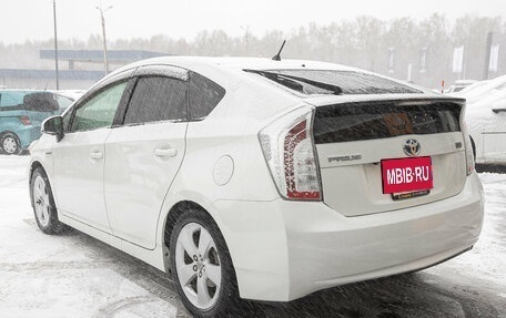 Toyota Prius, 2012 год, 1 335 000 рублей, 8 фотография