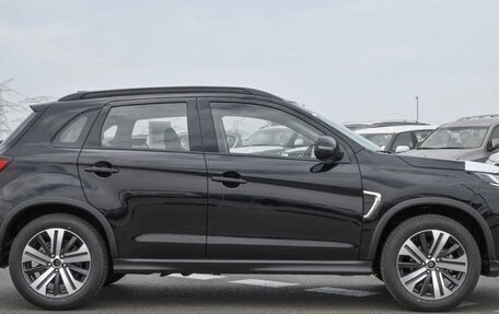 Mitsubishi ASX I рестайлинг, 2024 год, 3 990 000 рублей, 4 фотография