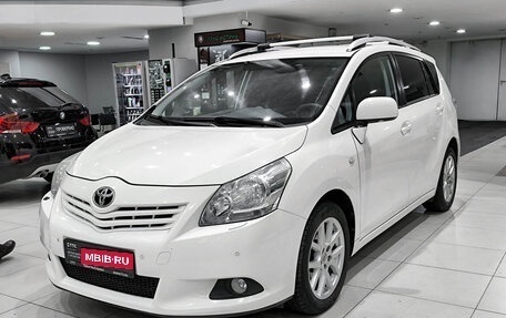 Toyota Verso I, 2012 год, 1 350 000 рублей, 1 фотография