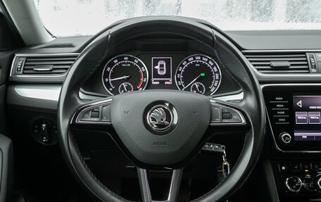 Skoda Superb III рестайлинг, 2018 год, 1 998 000 рублей, 15 фотография