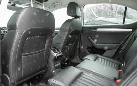 Skoda Superb III рестайлинг, 2018 год, 1 998 000 рублей, 14 фотография