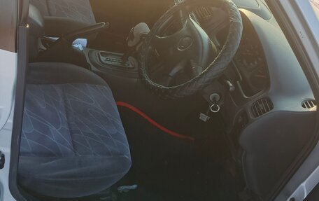 Nissan Wingroad III, 2000 год, 280 000 рублей, 8 фотография