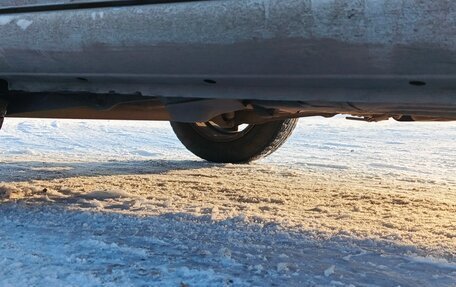 Nissan Wingroad III, 2000 год, 280 000 рублей, 17 фотография