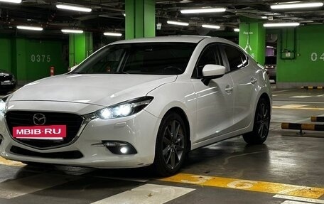 Mazda 3, 2018 год, 1 699 900 рублей, 2 фотография