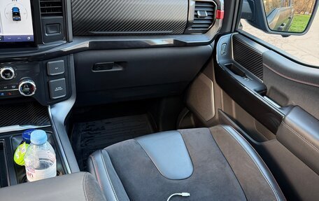 Ford F-150, 2023 год, 16 000 000 рублей, 16 фотография