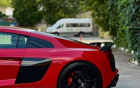 Audi R8, 2019 год, 18 700 000 рублей, 4 фотография