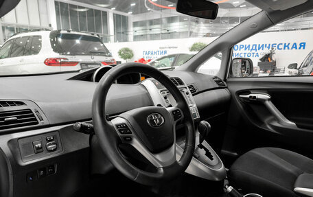 Toyota Verso I, 2012 год, 1 350 000 рублей, 20 фотография