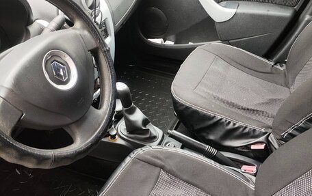 Renault Logan I, 2010 год, 550 000 рублей, 6 фотография