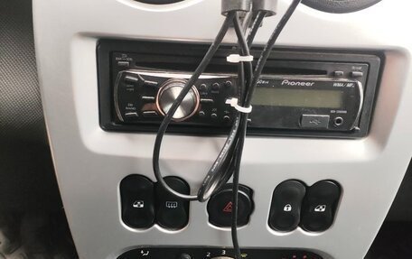 Renault Logan I, 2010 год, 550 000 рублей, 5 фотография