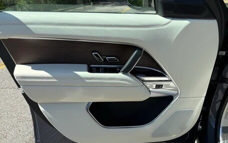 Land Rover Range Rover IV рестайлинг, 2025 год, 20 417 484 рублей, 25 фотография