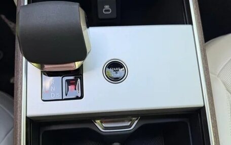 Land Rover Range Rover IV рестайлинг, 2025 год, 20 417 484 рублей, 37 фотография