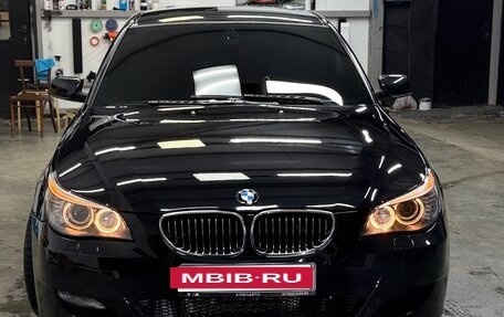 BMW 5 серия, 2006 год, 1 350 000 рублей, 2 фотография