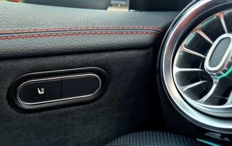 Mercedes-Benz CLA, 2019 год, 3 500 000 рублей, 10 фотография