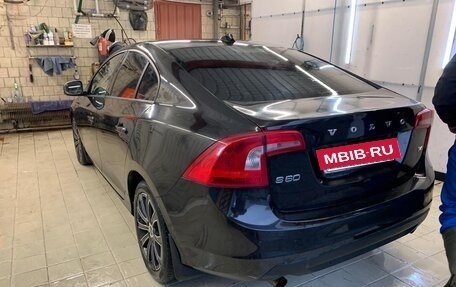 Volvo S60 III, 2012 год, 950 000 рублей, 2 фотография