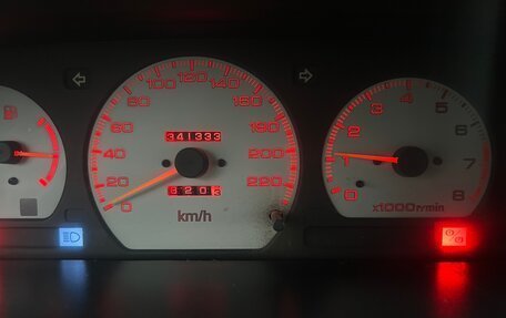 Mitsubishi Space Runner II, 1994 год, 350 000 рублей, 5 фотография