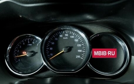 Renault Duster I рестайлинг, 2017 год, 877 000 рублей, 10 фотография