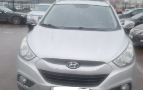 Hyundai ix35 I рестайлинг, 2011 год, 1 100 000 рублей, 1 фотография