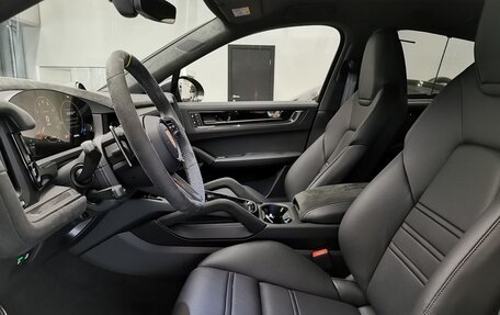 Porsche Cayenne III, 2024 год, 36 960 000 рублей, 32 фотография