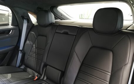 Porsche Cayenne III, 2024 год, 36 960 000 рублей, 40 фотография