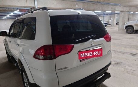 Mitsubishi Pajero Sport II рестайлинг, 2014 год, 1 600 000 рублей, 4 фотография