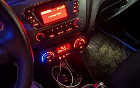 KIA Rio III рестайлинг, 2013 год, 640 000 рублей, 9 фотография