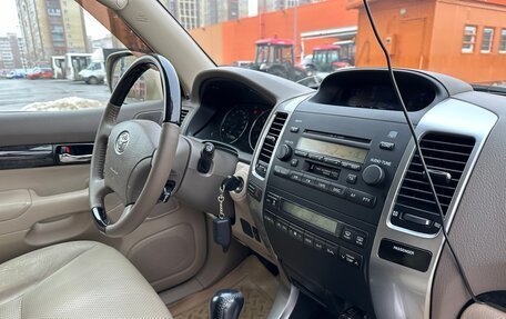 Toyota Land Cruiser Prado 120 рестайлинг, 2008 год, 2 645 000 рублей, 33 фотография