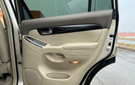 Toyota Land Cruiser Prado 120 рестайлинг, 2008 год, 2 645 000 рублей, 30 фотография