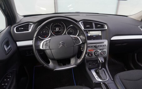 Citroen C4 II рестайлинг, 2017 год, 1 030 000 рублей, 10 фотография