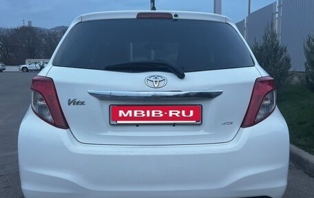 Toyota Vitz, 2013 год, 949 000 рублей, 5 фотография