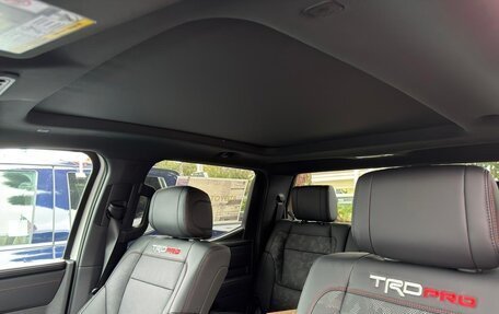 Toyota Tundra, 2025 год, 13 490 000 рублей, 16 фотография