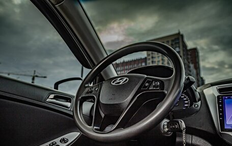 Hyundai Solaris II рестайлинг, 2016 год, 790 000 рублей, 18 фотография