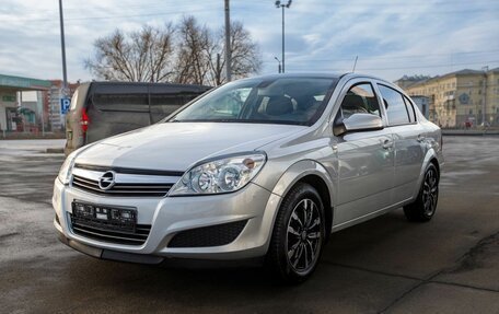 Opel Astra H, 2011 год, 650 000 рублей, 1 фотография