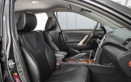 Toyota Camry, 2011 год, 1 200 000 рублей, 7 фотография