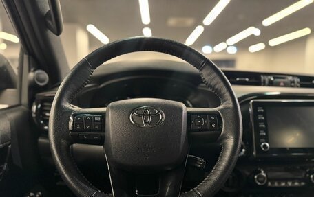 Toyota Hilux VIII, 2021 год, 5 699 000 рублей, 22 фотография