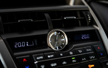 Lexus NX I, 2015 год, 2 760 000 рублей, 13 фотография